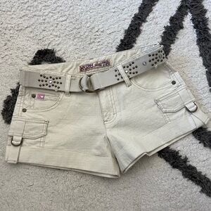 ❌SOLD❌Vintage Mudd super low rise cargo shorts